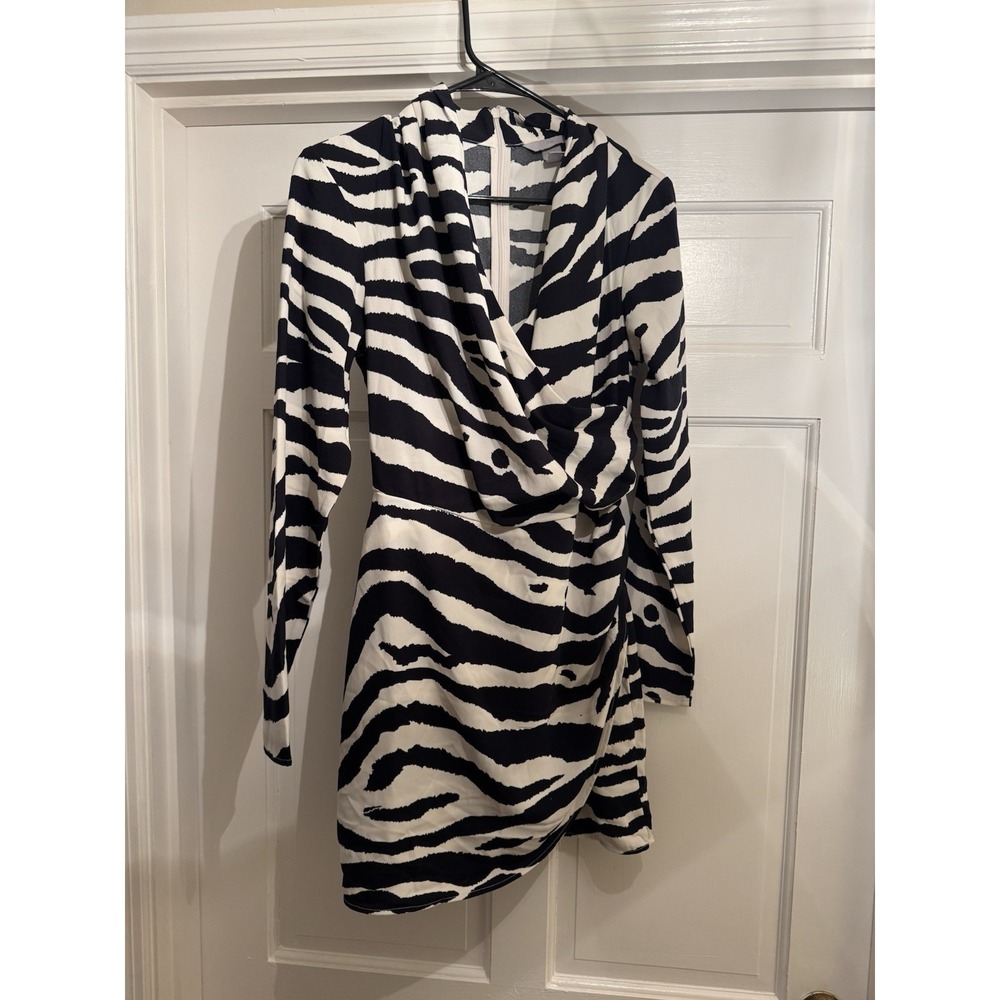 Zebra Print Sleeveless Fit & Flare Long Dress Pleated V-Neck Black Ivory Summer